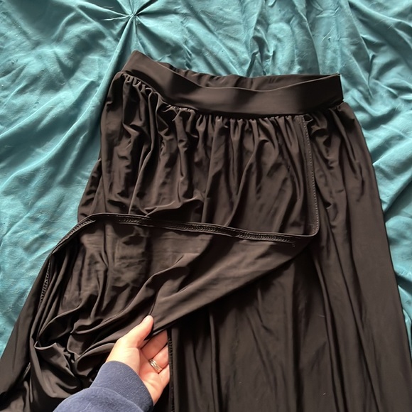 BOOHOO Maxi Skirt - Picture 5 of 5